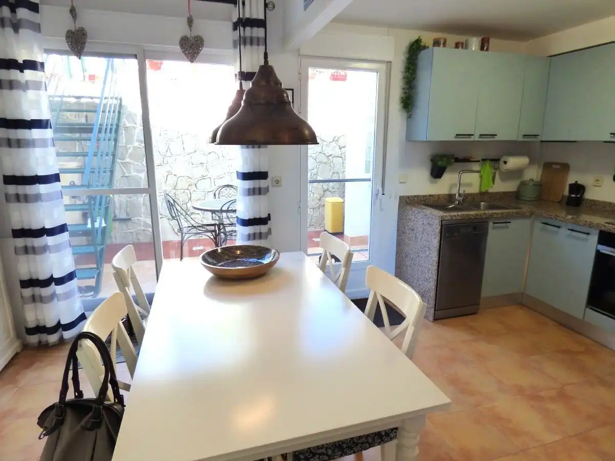 Kitchen of Detached homes for sale in Relleu  with Air Conditioner, Heating and Terrace