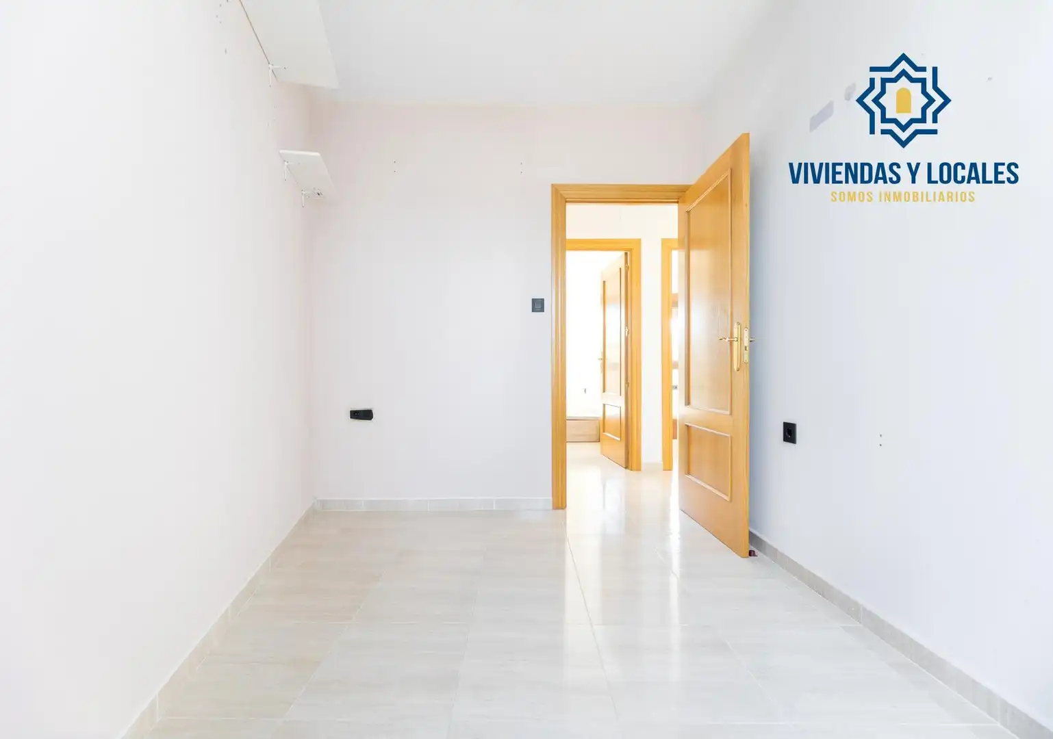 Attic for sale in Gójar  with Air Conditioner, Heating and Terrace