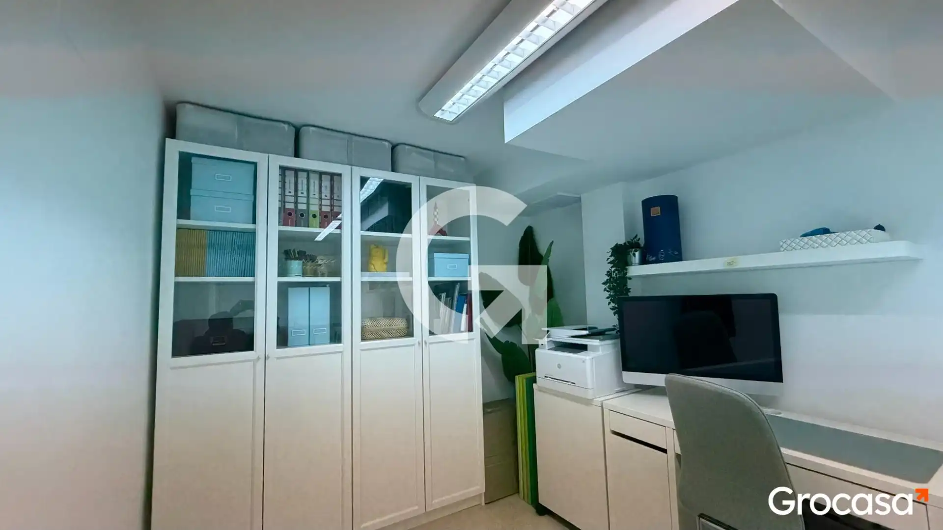 Commercial properties for sale in Cornellà de Llobregat  with Air Conditioner