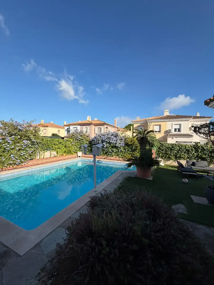 Terraced house with pool for sale in Los Barrios, imagen 20