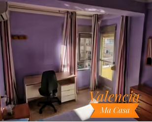 Bedroom of Flat to rent in  Valencia Capital  with Air Conditioner, Heating and Terrace