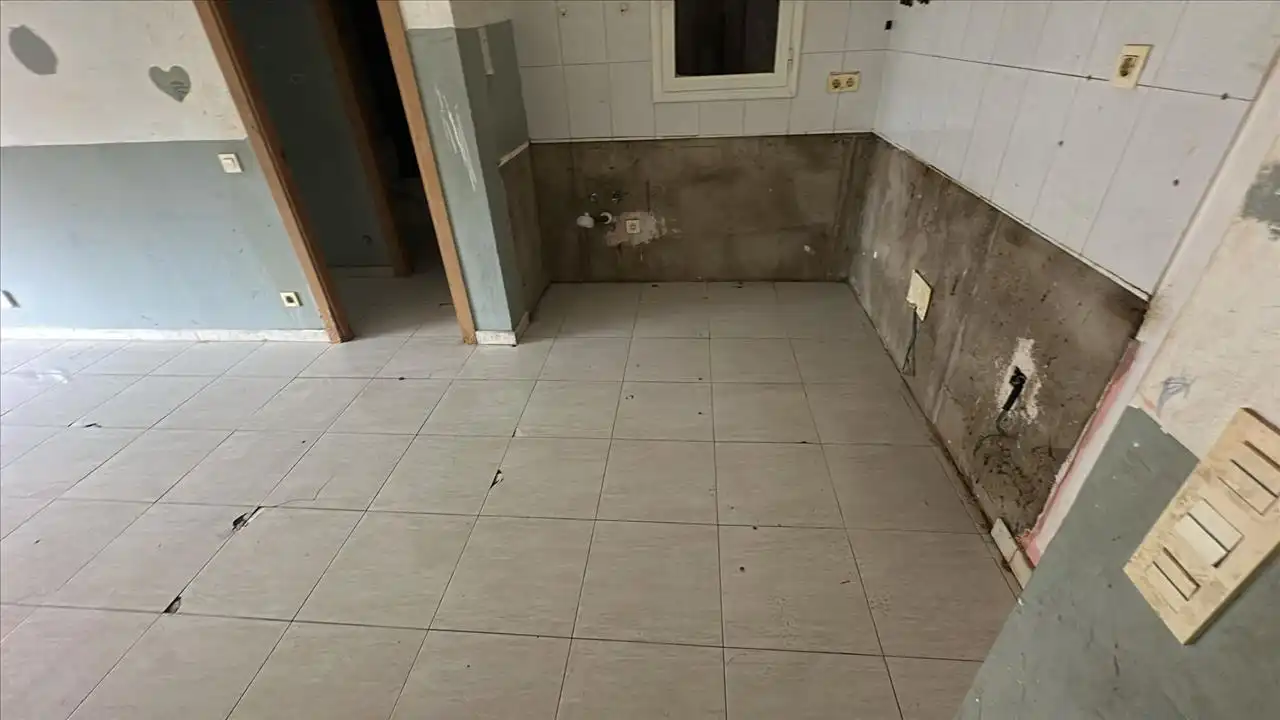 Mini appartamento in vendita a CAMARASA, 11, imagen 16