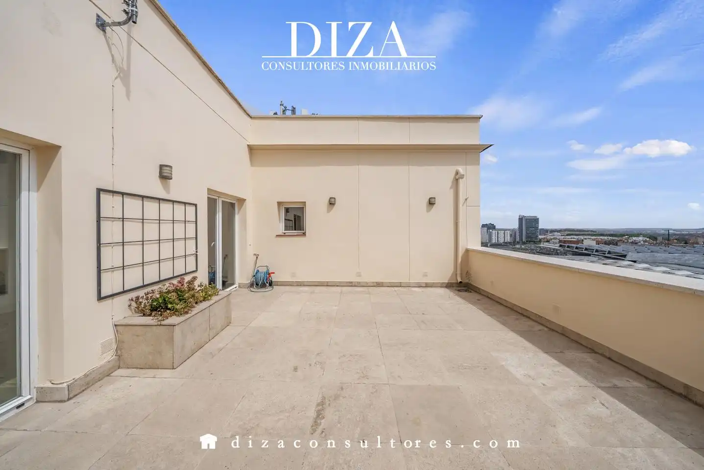 Penthouse with lift to rent in Retiro, imagen 2
