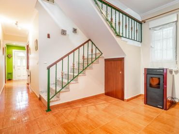 Casa amb jardí en venda a RIOCASTIELLO 28