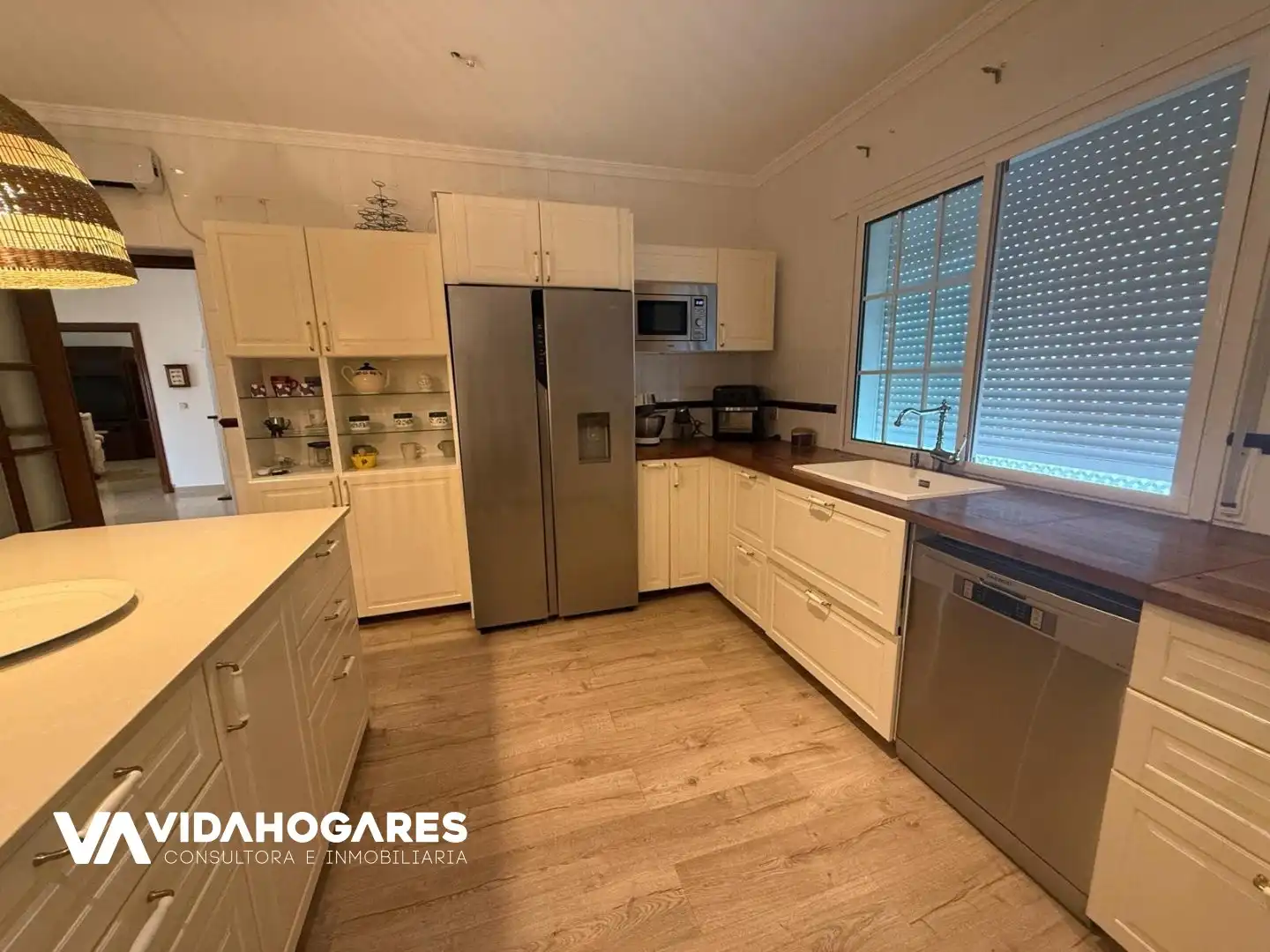 Kitchen of Flat for sale in Rota  with Terrace