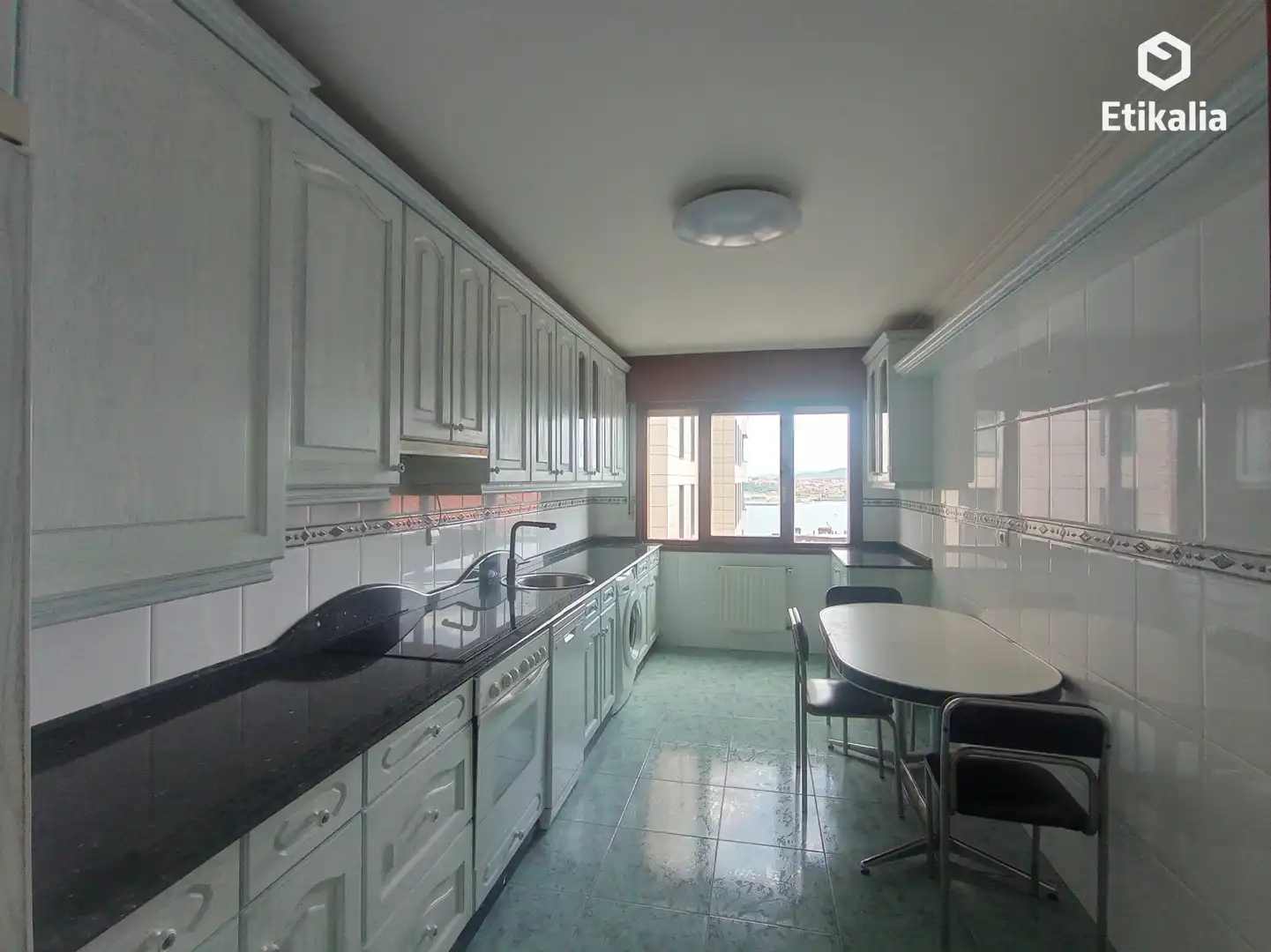 Küche von Wohnung zur Miete in Portugalete mit Heizung