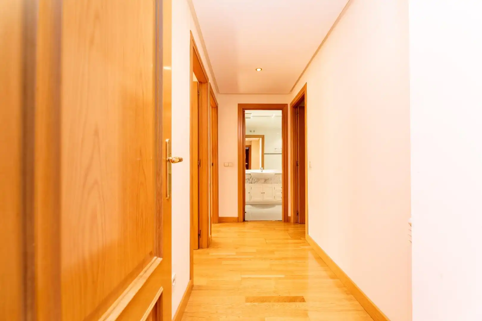 Flat for rent in Pozuelo de Alarcón  with Air Conditioner, Heating and Private garden
