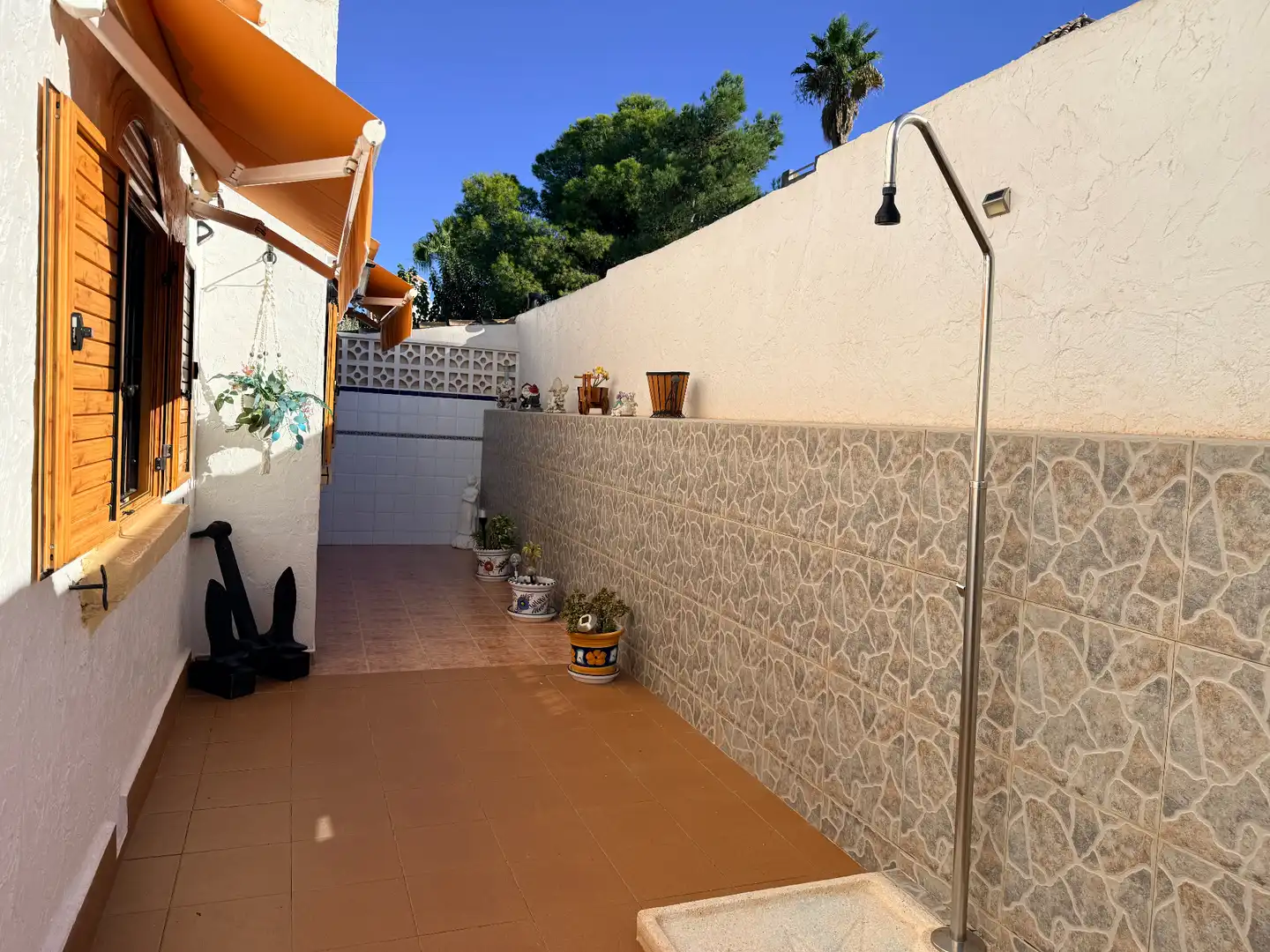 Detached homes for sale in Calle Pantano Uret, Los Urrutias