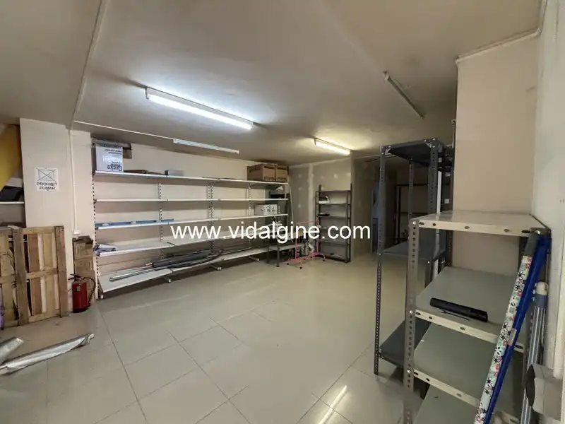Local comercial en venda a Carrer de Sant Lluís, imagen 9
