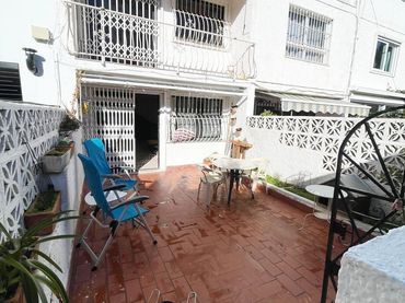 Adosado con jardín en venta en Solymar