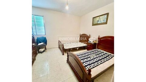 PISO BAJO CERCA DEL LLANO, CON 2 PATIOS., image 5