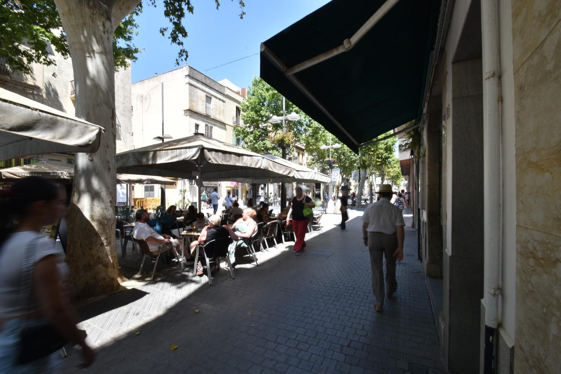 Exterior view of Premises to rent in Vilanova i la Geltrú