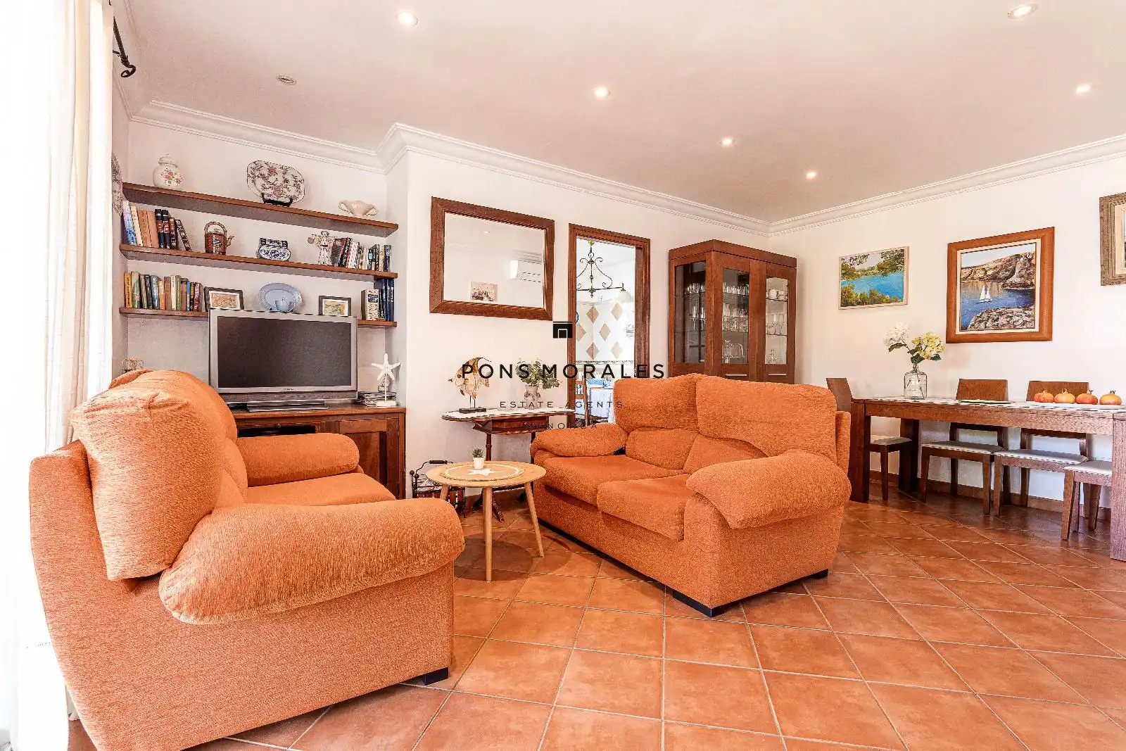 Sala d'estar de Casa o xalet en venda en Ciutadella de Menorca amb Aire condicionat, Calefacció i Jardí privat