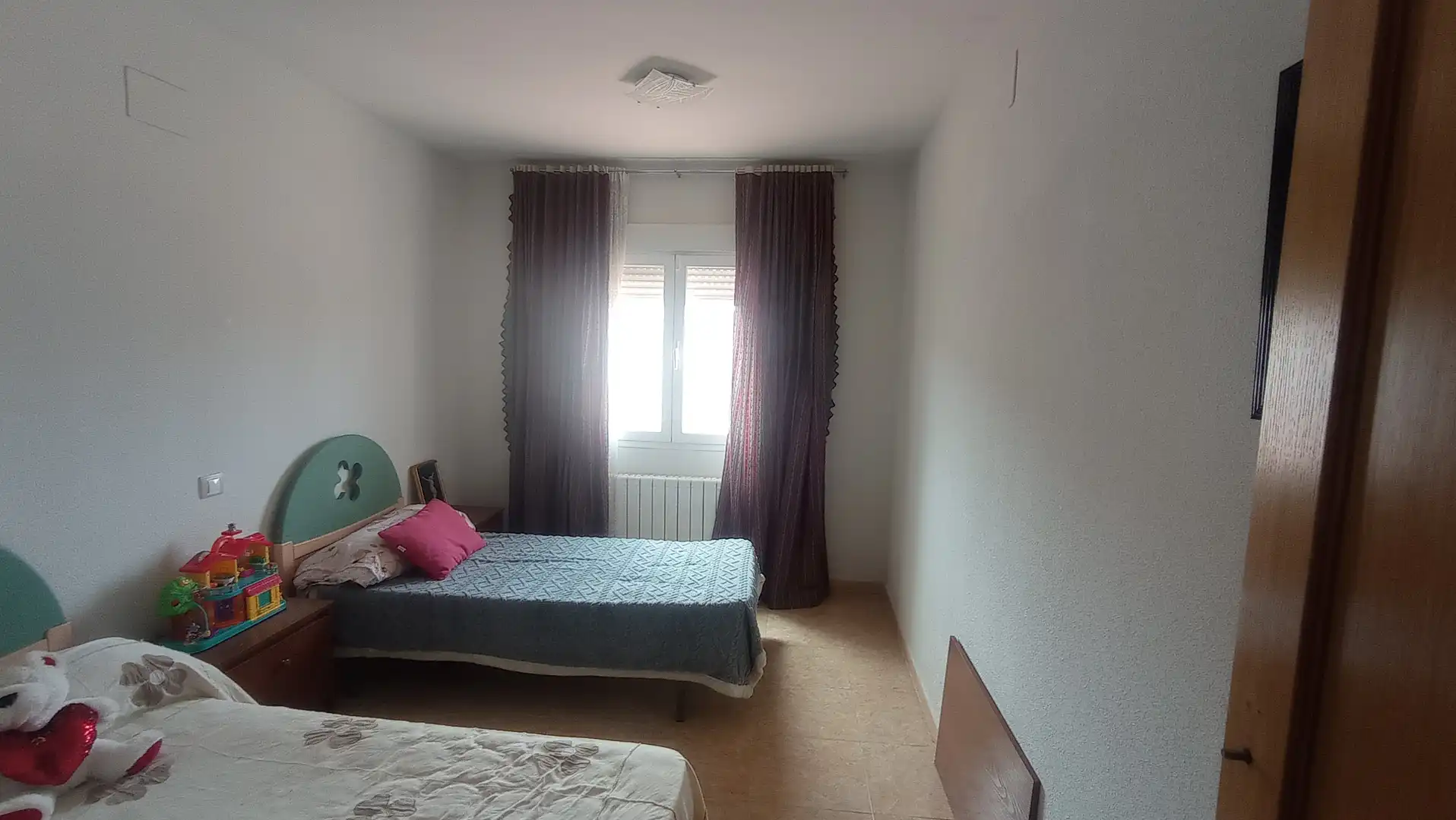 Bedroom of Detached homes for sale in Pozuelo de Calatrava  with Air Conditioner, Heating and Private garden