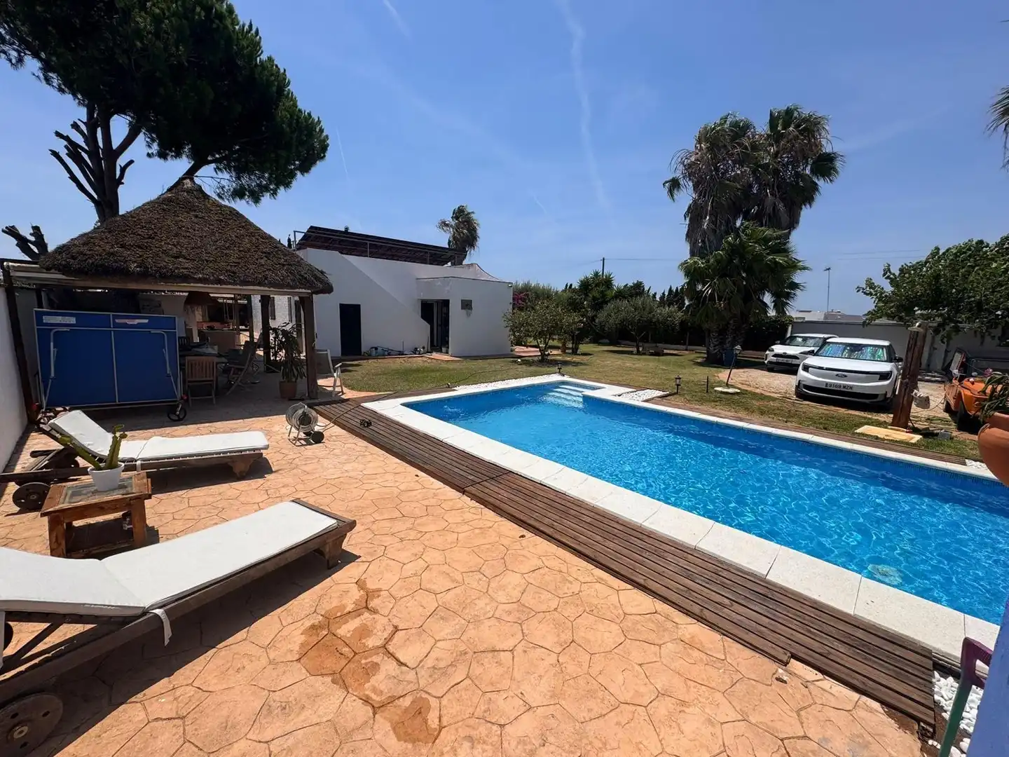 Piscina de Edificio en venta en Conil de la Frontera