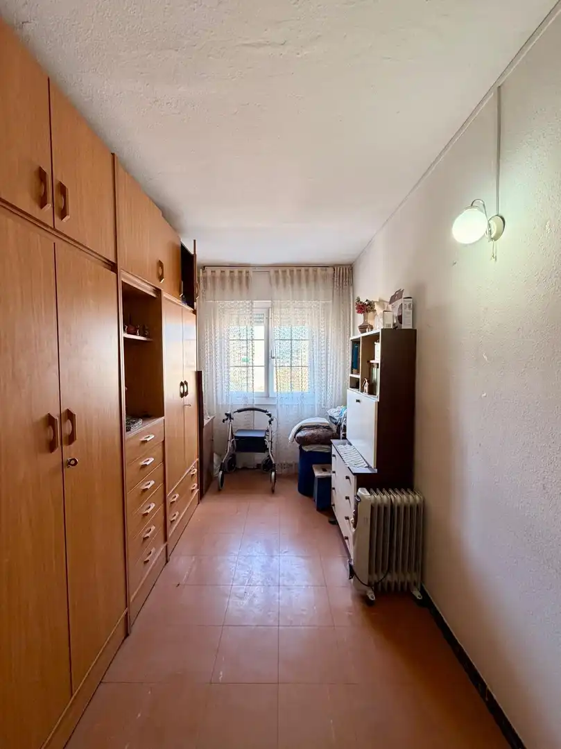 Habitación de Piso en venta en Sabadell con Balcón