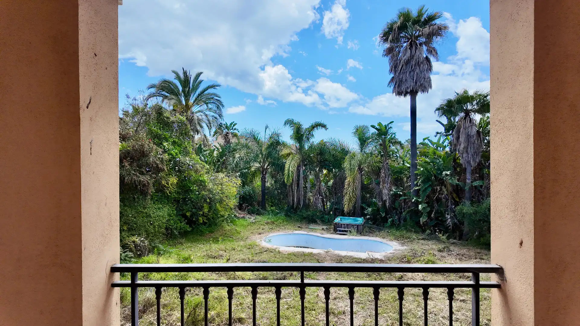 Houses for sale in Estepona  with Private garden, Terrace and Storage room