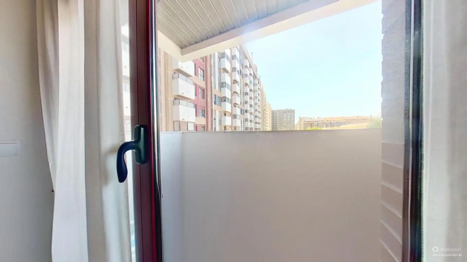 Terrasse von Wohnung zum Verkauf in Valencia mit Klimaanlage, Privatgarten und Terrasse