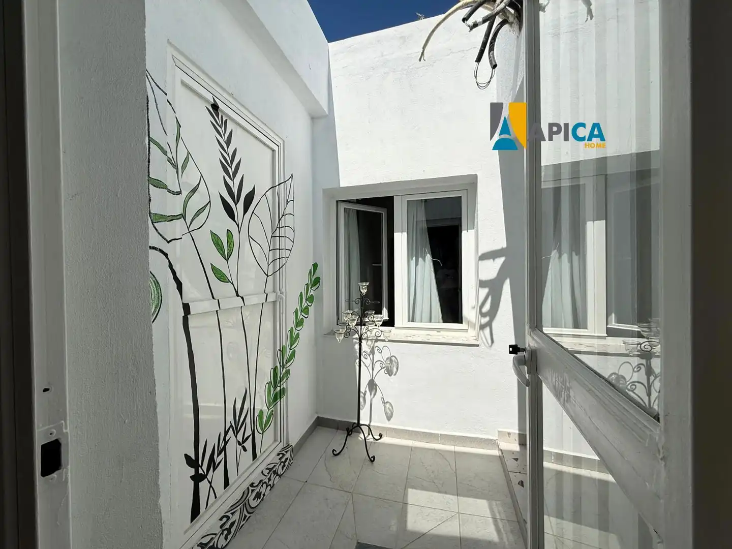 Terrassa de Casa o xalet en venda en Chiclana de la Frontera amb Terrassa, Traster i Moblat