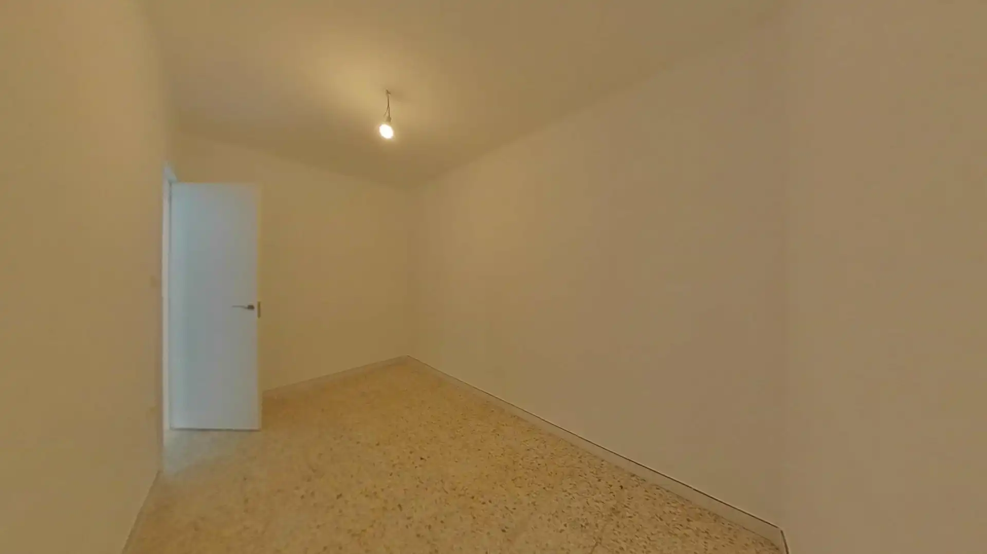 Dormitori de Pis en venda en Sant Boi de Llobregat