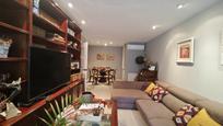 Living room of Flat for sale in Manresa  with Air Conditioner, Heating and Balcony