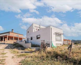 Vista exterior de Casa o xalet en venda en Marçà amb Terrassa i Traster