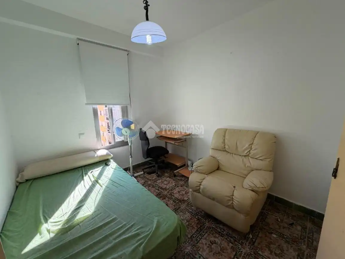 Habitación de Piso en venta en Jaén