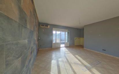 Living room of Flat for sale in Riolobos  with Terrace