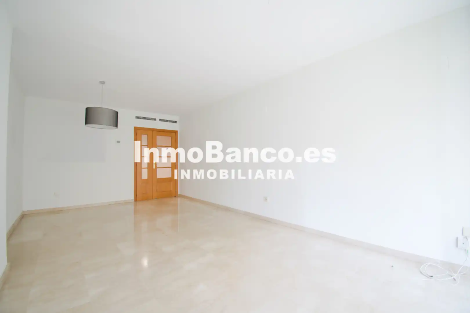 Sala de estar de Piso de alquiler en Valencia con Aire acondicionado, Calefacción y Terraza
