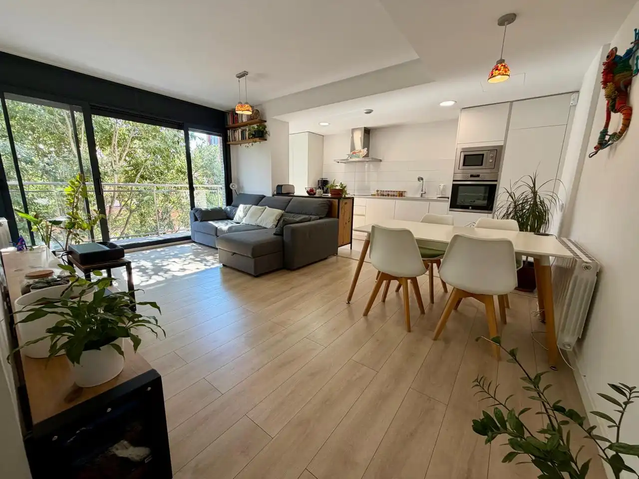 Sala de estar de Piso en venta en Montcada i Reixac con Aire acondicionado, Calefacción y Parquet