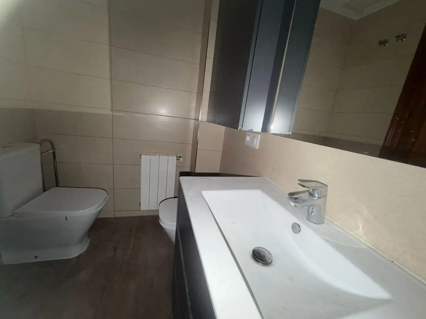 Badezimmer von Wohnung zum Verkauf in Cáceres mit Heizung