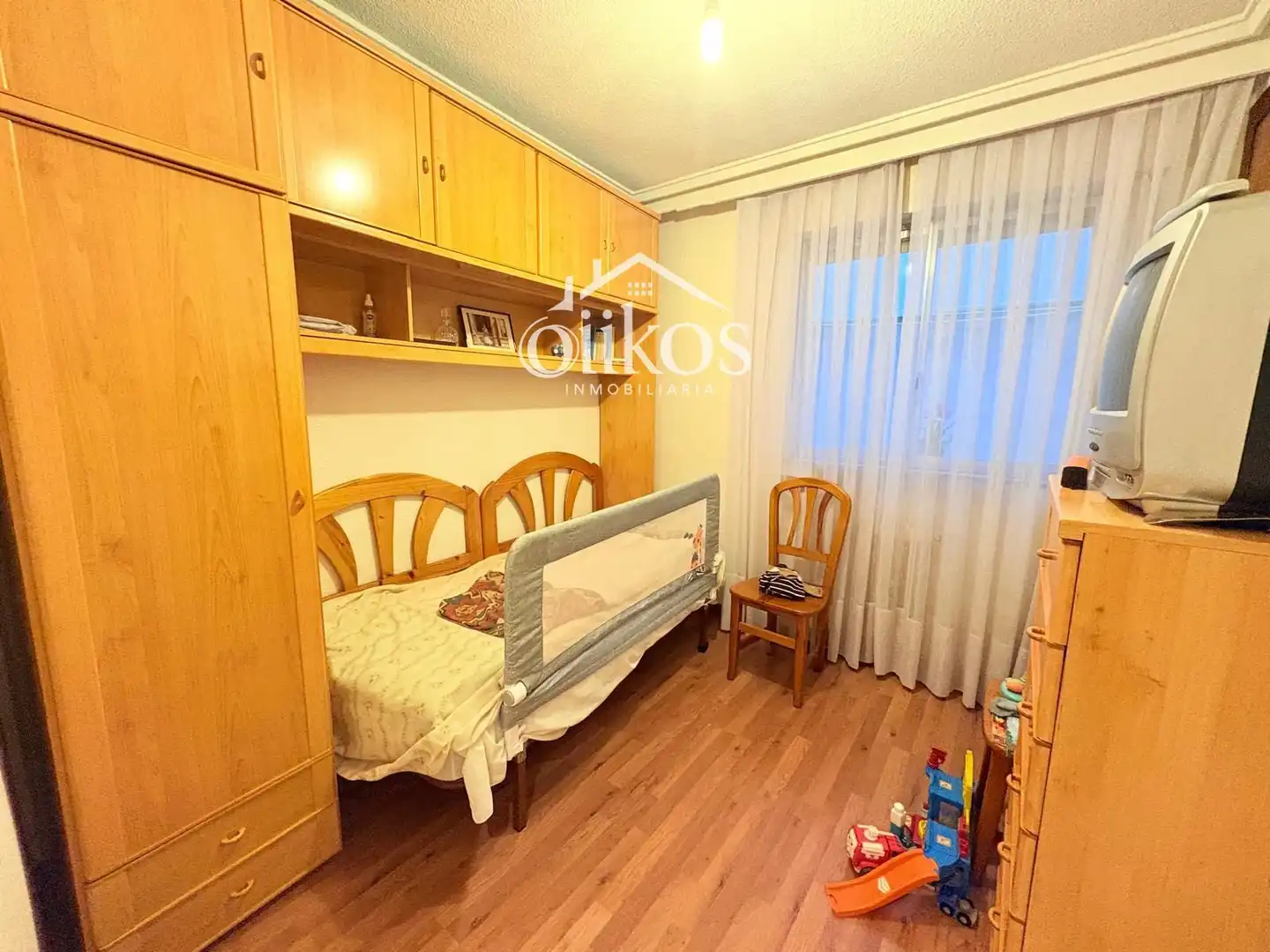 Schlafzimmer von Wohnung zum Verkauf in Salamanca mit Heizung, Parkett und Balkon