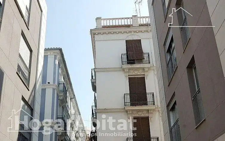 Exterior view of Flat for sale in Ciutat Vella 