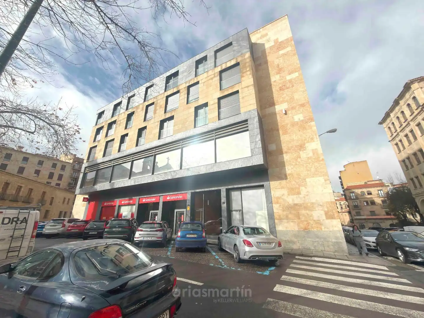 Exterior view of Commercial properties for sale in Salamanca Capital