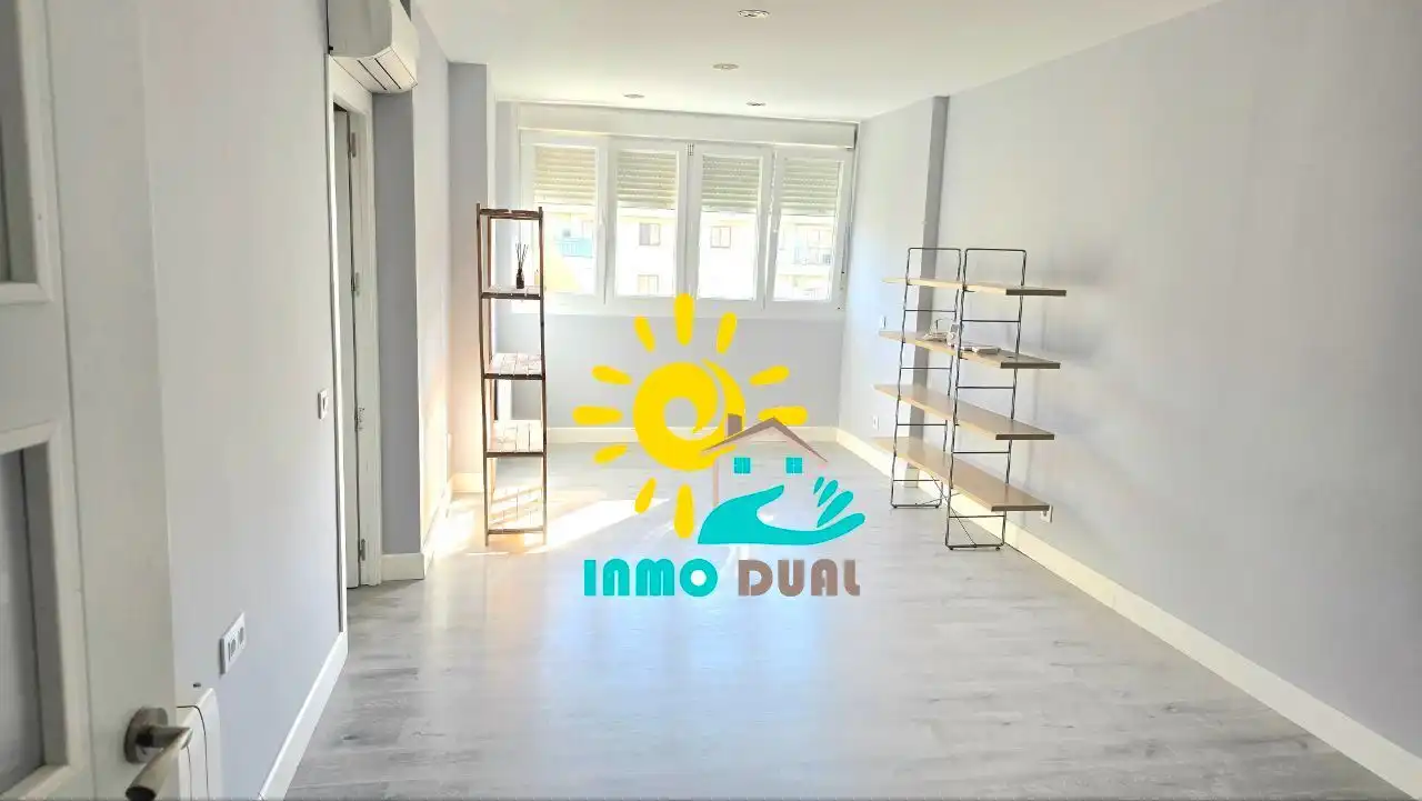 Flat with lift to rent in SINFORIANO MADROÑERO, imagen 4