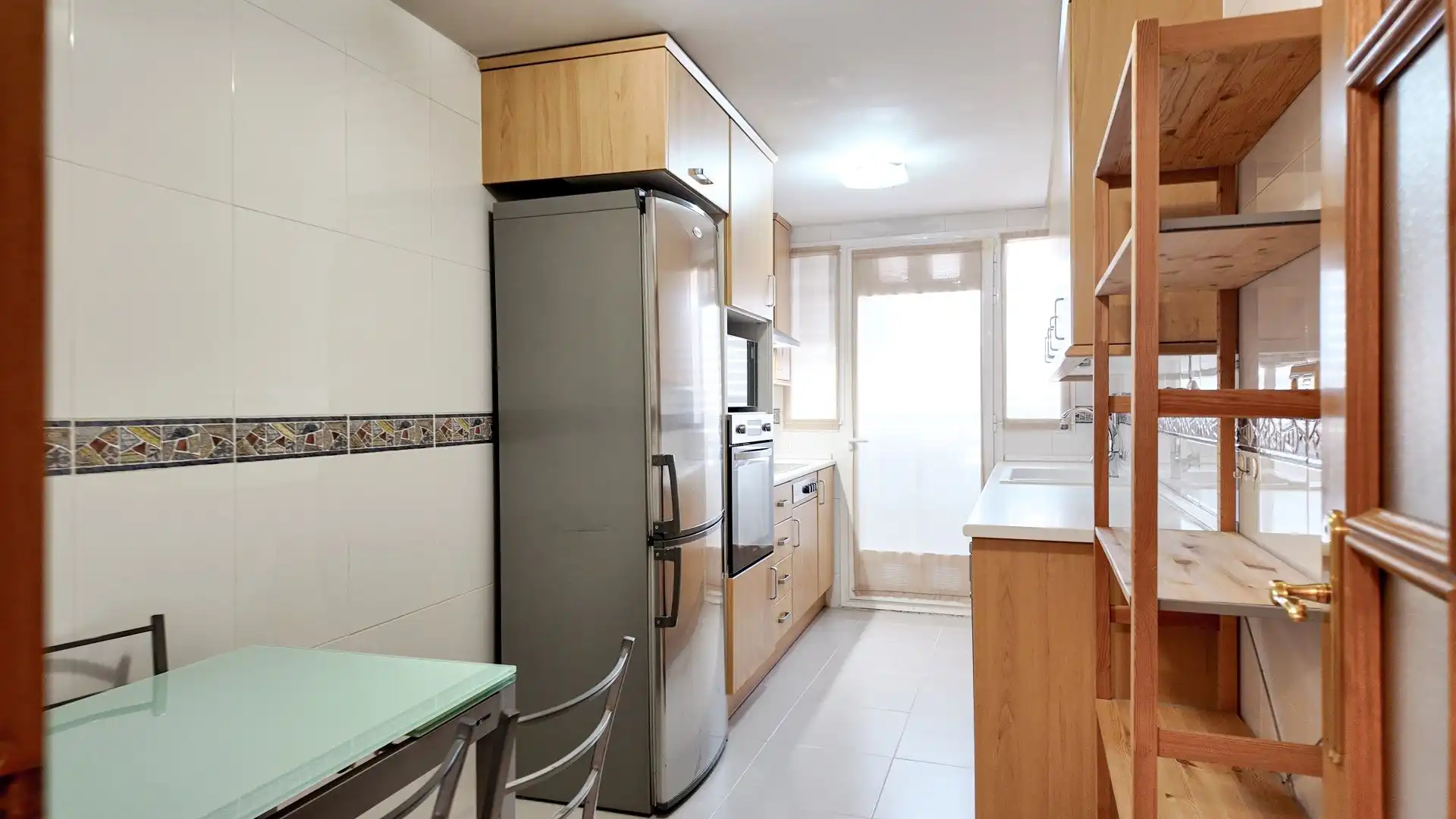 Kitchen of Flat for rent in Valencia  with Air Conditioner, Heating and Terrace