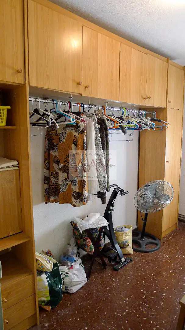 Wohnung zum Verkauf in Cerdanyola del Vallès mit Klimaanlage, Heizung und Balkon