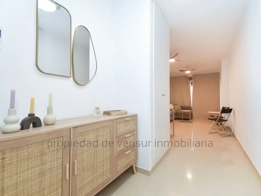 Dormitori de Apartament de lloguer en Águilas amb Balcó