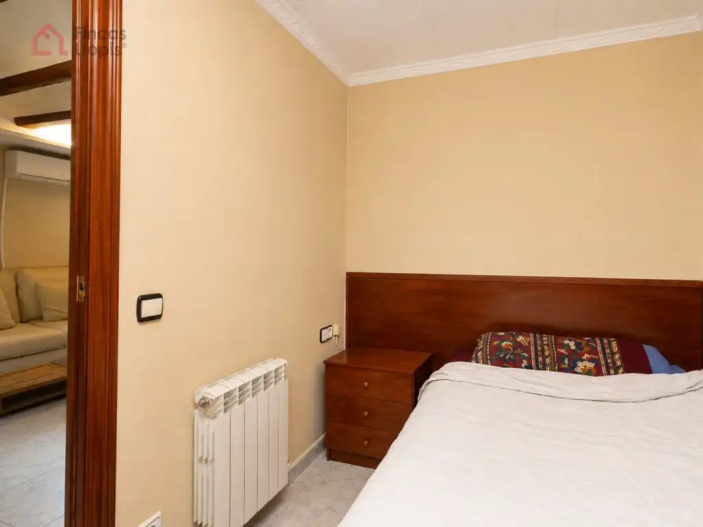 Bedroom of Flat for sale in Barcelona  with Terrace