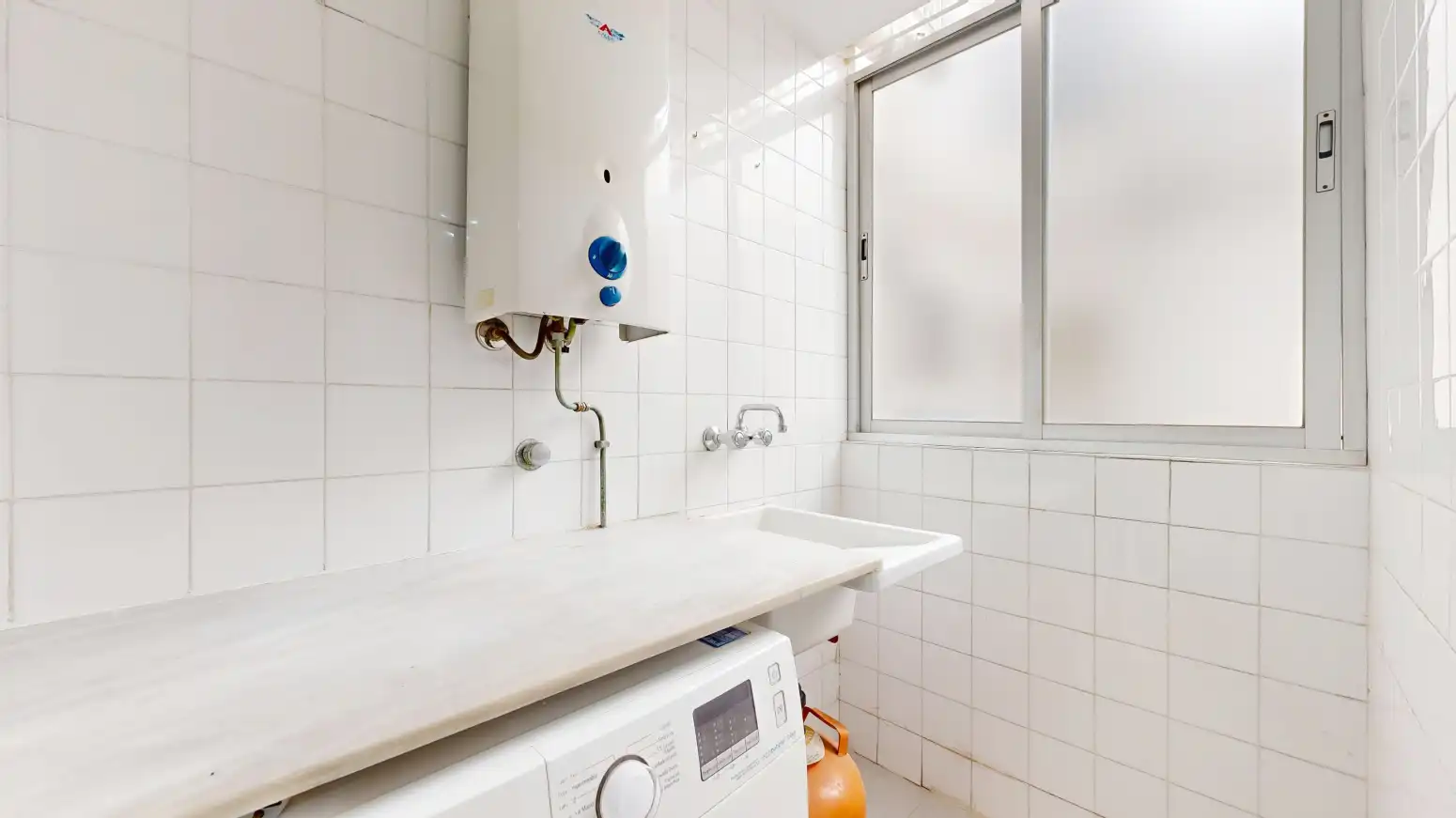 Baño de Piso en venta en Torrent con Balcón
