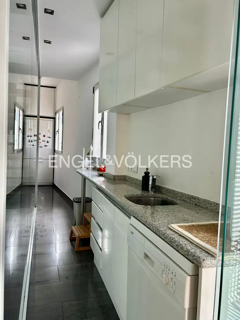 Cocina de Casa o chalet en venta en Sevilla con Aire acondicionado, Calefacción y Trastero