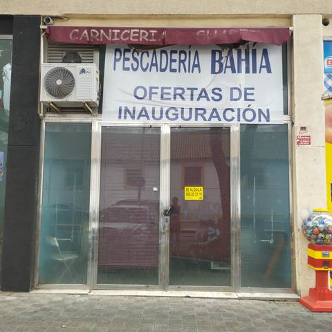 Local comercial en Alquiler en Plaza el Molino en El Juncal - Vallealto