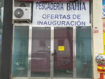 Local comercial de lloguer a Plaza el Molino