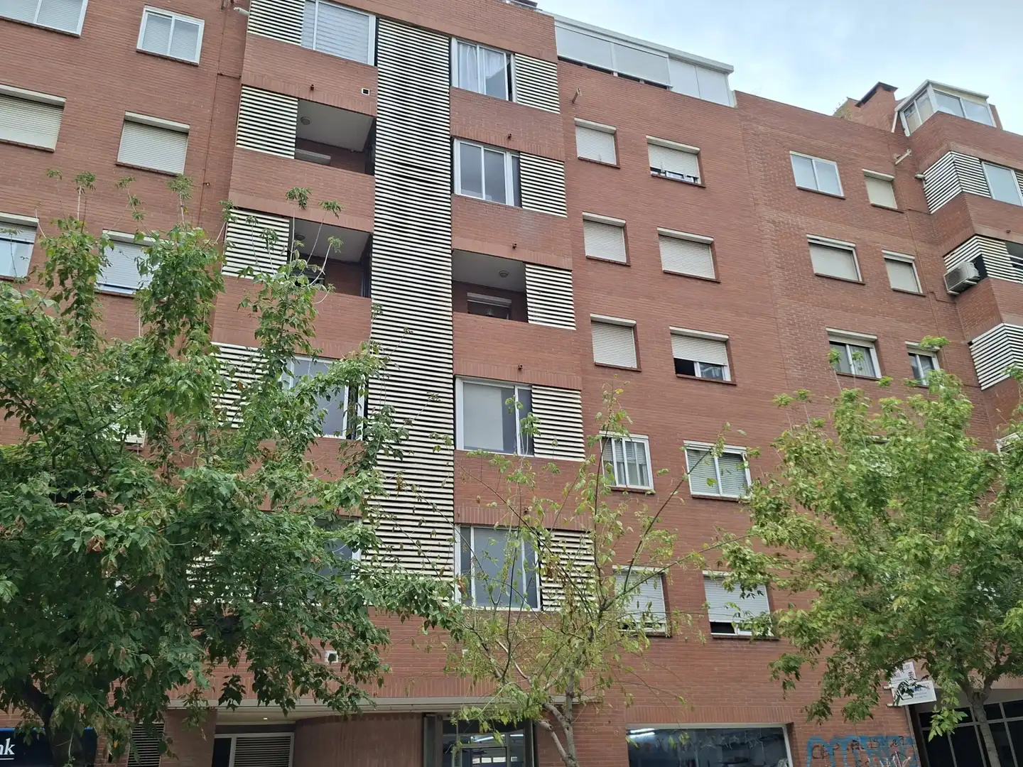 Pis amb terrassa en venda a VALLVERA (DE LA)