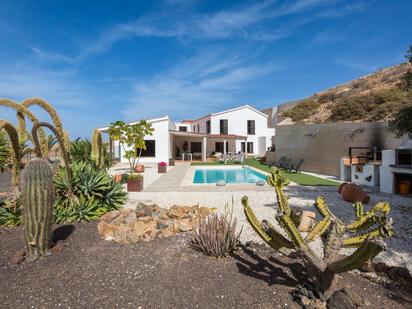 Jardí de Casa o xalet en venda en Pájara amb Aire condicionat, Terrassa i Piscina