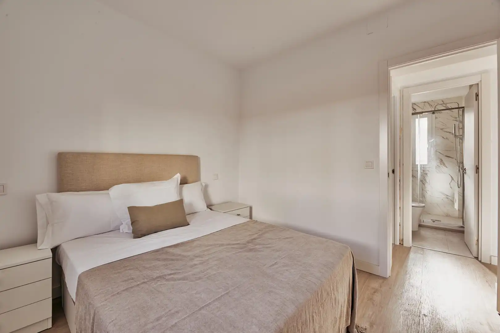 Habitación de Piso en venta en Madrid con Aire acondicionado, Calefacción y Amueblado