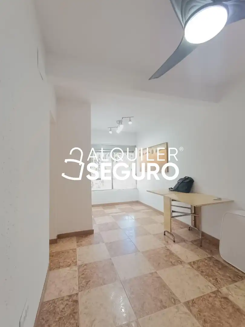 Flat for rent in Parla