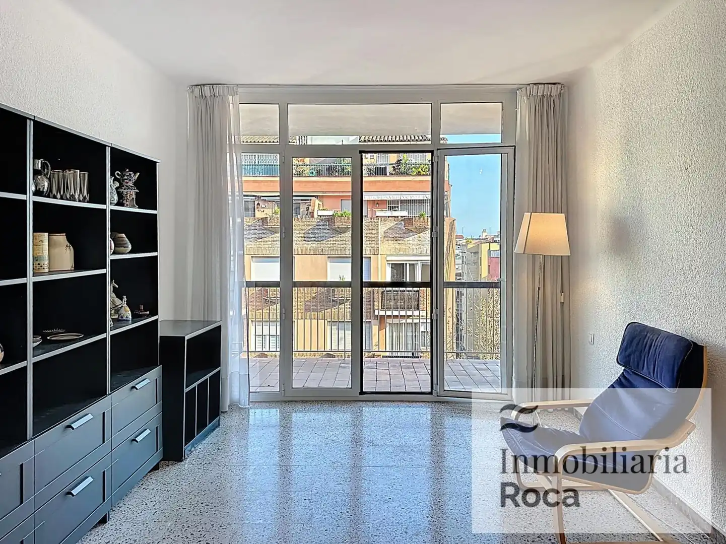 Vista exterior de Apartament en venda en Barcelona amb Balcó