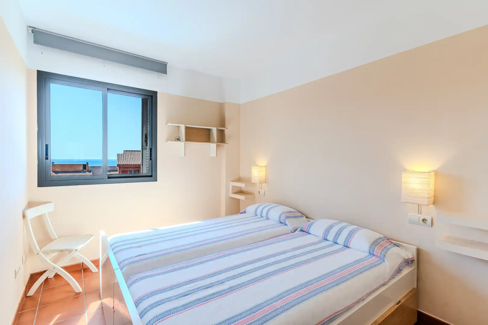 Habitación de Dúplex en venta en L'Ametlla de Mar  con Aire acondicionado, Calefacción y Terraza