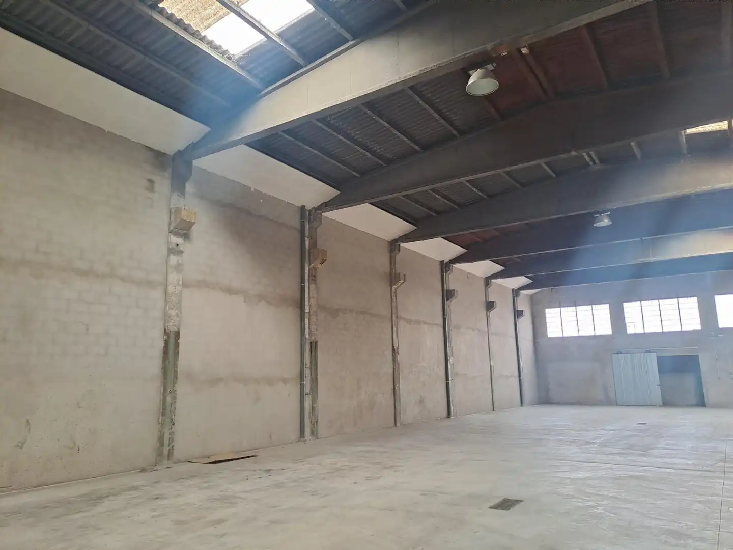 Nave industrial en alquiler en Òdena, imagen 2